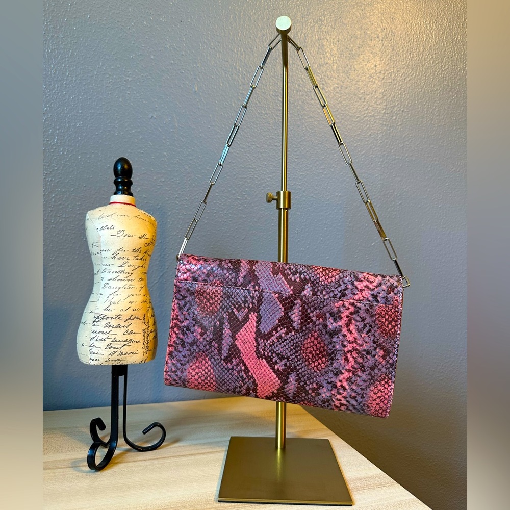 BEBE SNAKESKIN PRINT SHOULDER BAG. - Picture 2 of 8